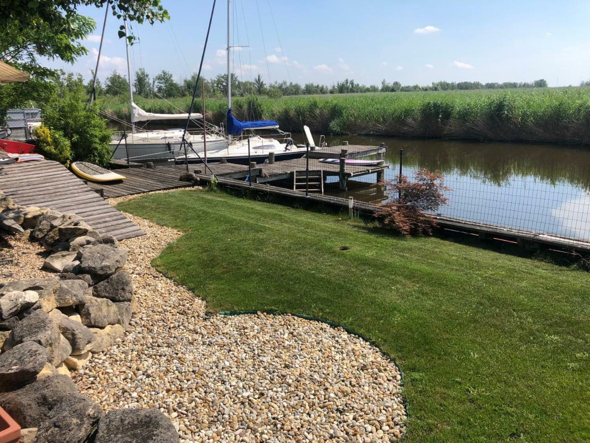 25h GARDEN Apartment LUXURY PLUS private Beach Neusiedl am See Exterior foto